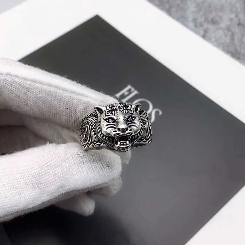 Hög kvalitet S925 Real Silver Ring Par Ring Senaste produkten Ring Tiger Head Personlig stil mode smycken leverans