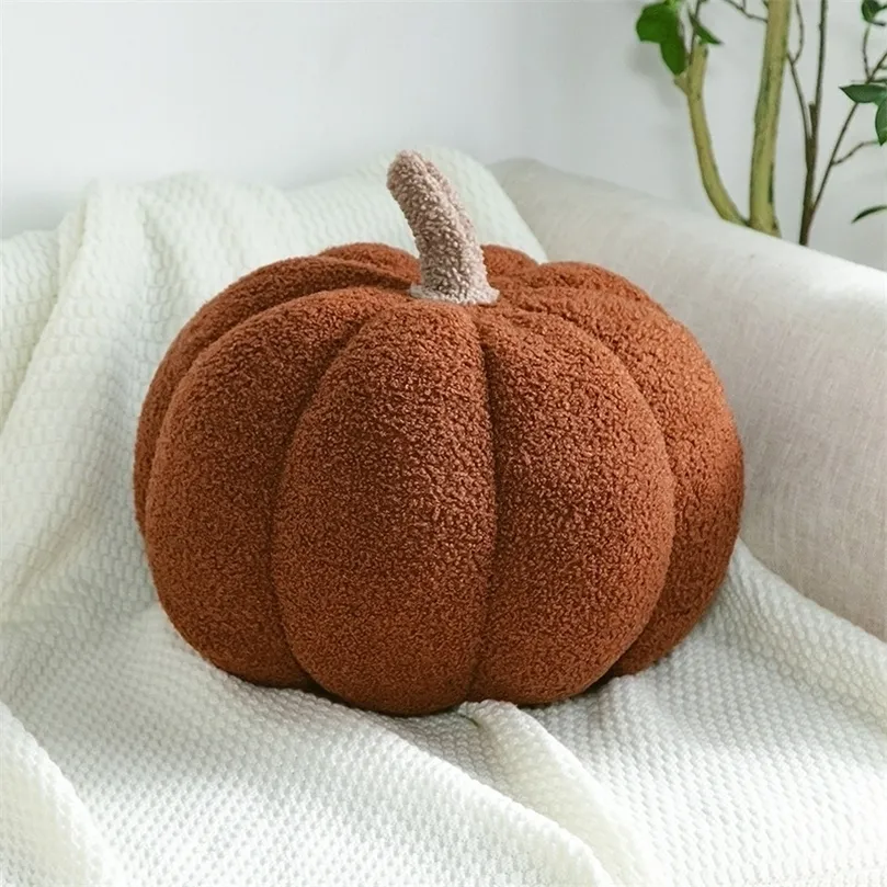 Plush Pillows Cushions 20CM Plush Stuffed Pumpkin Throw Pillow Toy Colorful Realistic Fruit and Vegetable Doll Halloween Party Decorations Kids Gifts 220913