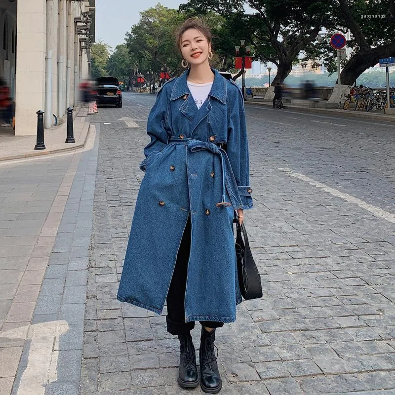 Kvinnors trenchrockar Kvinnor Brand Elegant Long Women Denim Coat Double Breasted With Belt Lady Duster Female Cloak Spring Autumn