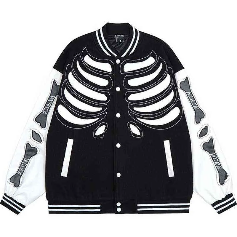 Giacche da uomo Skull Bone Ricamato Varsity Giacche Uomo High Street Cuciture in pelle Abbinamento colori Giacca da baseball Coppia allentata Streetwear T220914