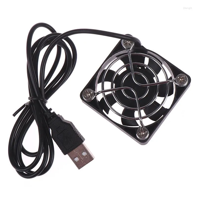 Cavi per computer Pad di raffreddamento USB Ventola di raffreddamento Gamepad Gioco Gioco Sparatutto Regolatore radiatore muto Dissipatore di calore Telefono cellulare portatile universale