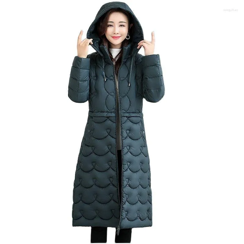 Trench da donna Moda coreana Donna leggera e sottile Inverno 2022 Stile lungo sopra il ginocchio Cappotto femminile con cappuccio slim taglia forte