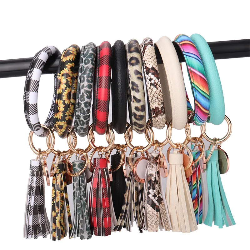 PU Leather Creative Bracelet Pendants Keychain for Women Fashion Floral Leopard Wristlet Keychain Tassel Bangle Key chain Accessories