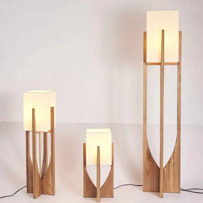 Floor Lamps Japanese Lamp Living Room Bedroom Sofa Side Vertical Table Nordic Style Solid Wood Decor Led Light And Stand