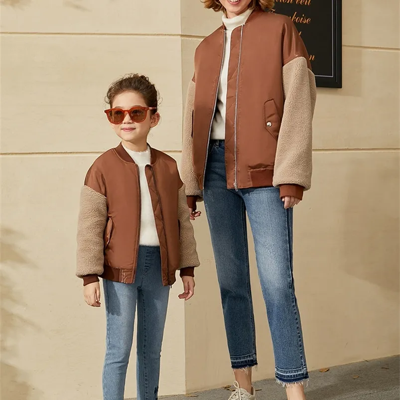 Family Matching Outfits Amii Kids Autumn Winter Baseball Jackets Girls 3-12y Casual Long Sleeves Patchwork Coat Korean Thickened Kids Clothing 22040149 220914