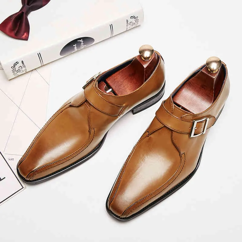 Chaussures habillées Nouveau cuir pointu affaires hommes boucle bureau mariage gentleman Mengke liste 220914