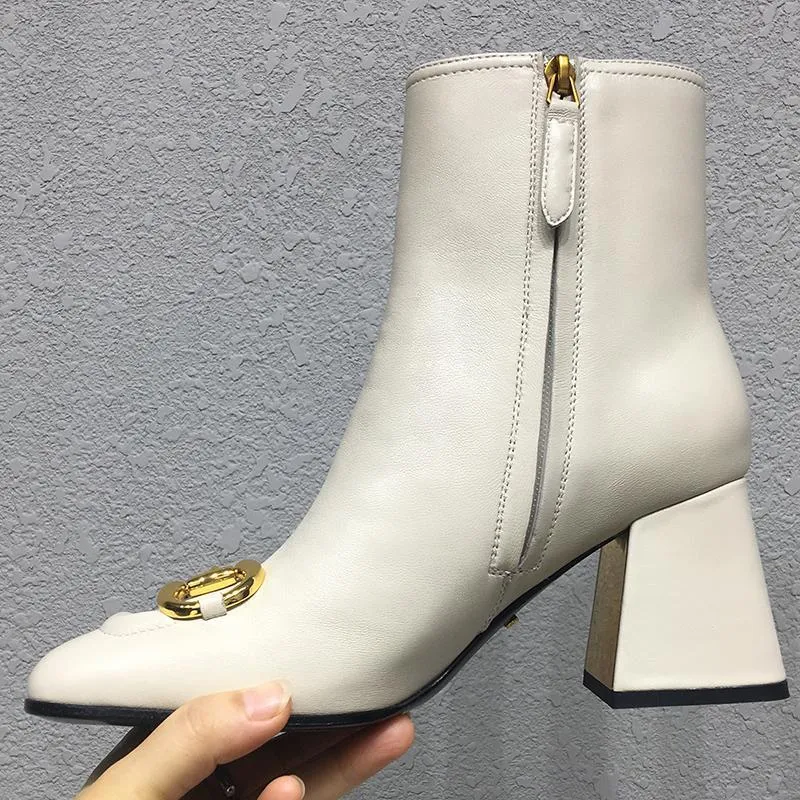 2022-Top Qualität Mode Luxus Heels Frauen Stiefel Quadratische Zehen Echtes Leder Knopf Hochhackige Grobe Ferse 7,5 CM Schuhe Dame Schuh Große Größe US11 35-41 Frau