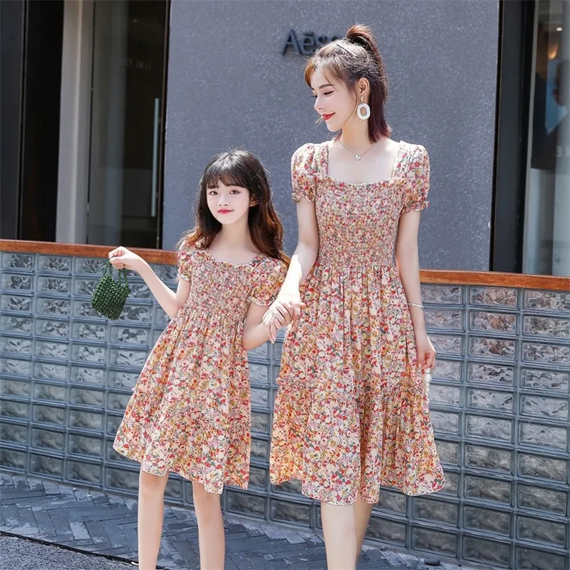 Allover Colorful Dinosaur Print Short-sleeve Dress for Mom and Me