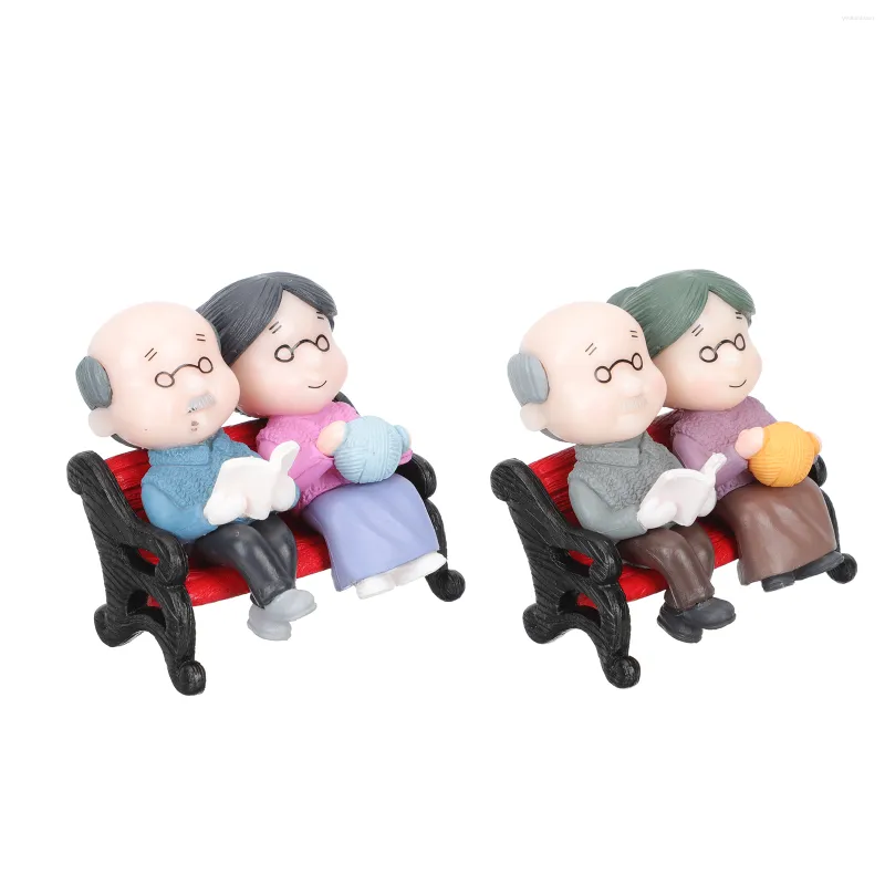 Festive Supplies 2Pcs Creative Decorative Couple Figurines Festival Home Ornaments Desktop Adornments