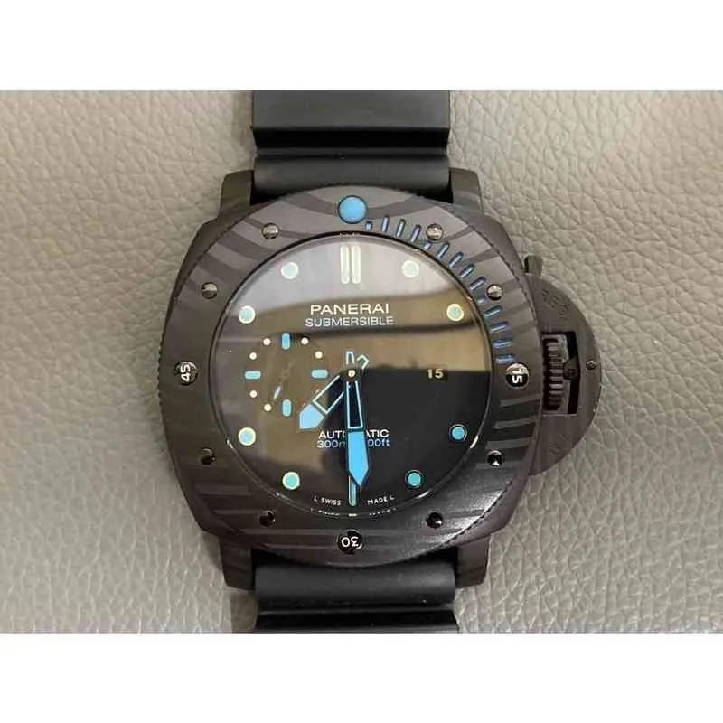 Designer-Herrenuhren, modisches mechanisches Uhrwerk, Schweizer Automatik-Saphirspiegel, 47 mm, 13 mm, importiertes Gummiband, Es Vpf6, Armbanduhr-Stil