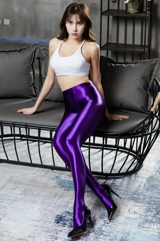 Japanese Slim High Waisted Satin Glossy Leggings For Women Smooth, O  Transparent, And Sexy Sports Pants With Silk Stockings Perfect For Yoga And  Pantyhose Style 220914 From Kong01, $17.66