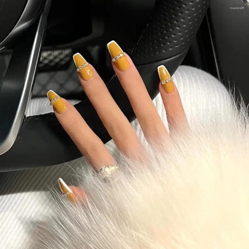 False Nails 24pcs Turmeric French Chain Drill With Glue Rhinestones Inlaid Fake Long Coffin Head Sweet Style Press On Nail