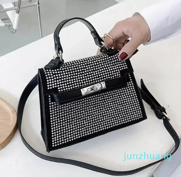 HBP Rhinestone bling axelväska kvinnor mode handväska handväska flickor crossbody väskor clucth väska plånbok 2022