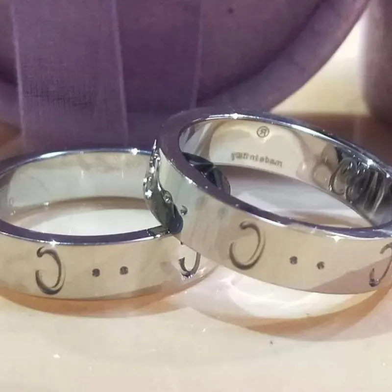 Nuevos anillos de banda para mujeres diseñador de anillo de estilo de moda anillos lisos de acero de lujo