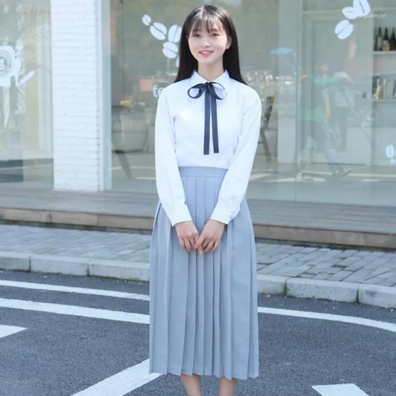 Kleding Sets Japanse schooluniform pak vrouwelijk meisje British College Wind Sailor Set senior high graduation po student Wear H2424