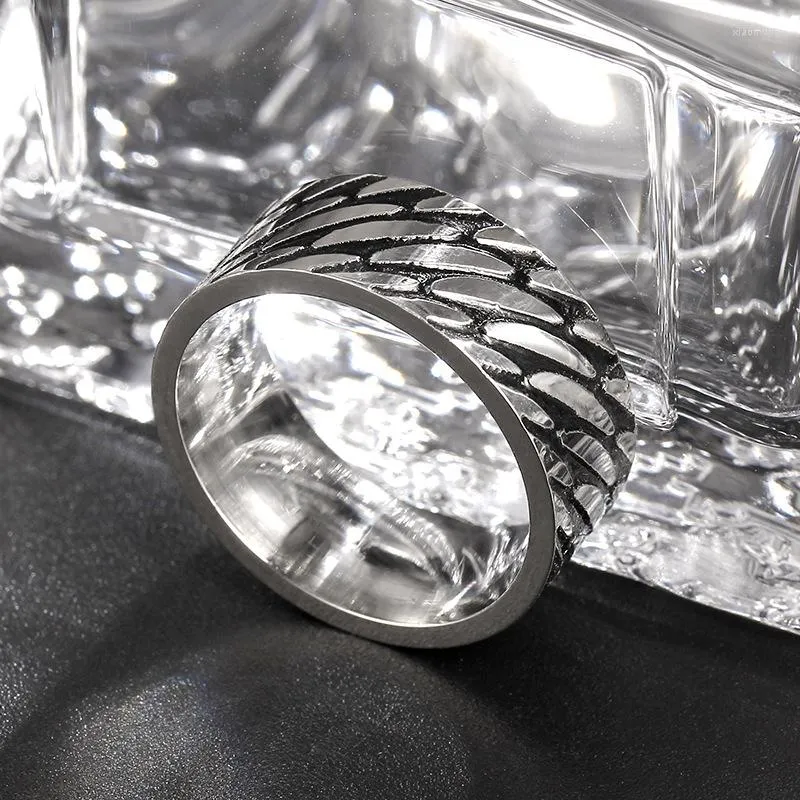 Cluster Rings Trendy Creative Silver Color Dragon Scale Ring For Men Classic Alloy Finger Male Jewelry Accessories Gifts