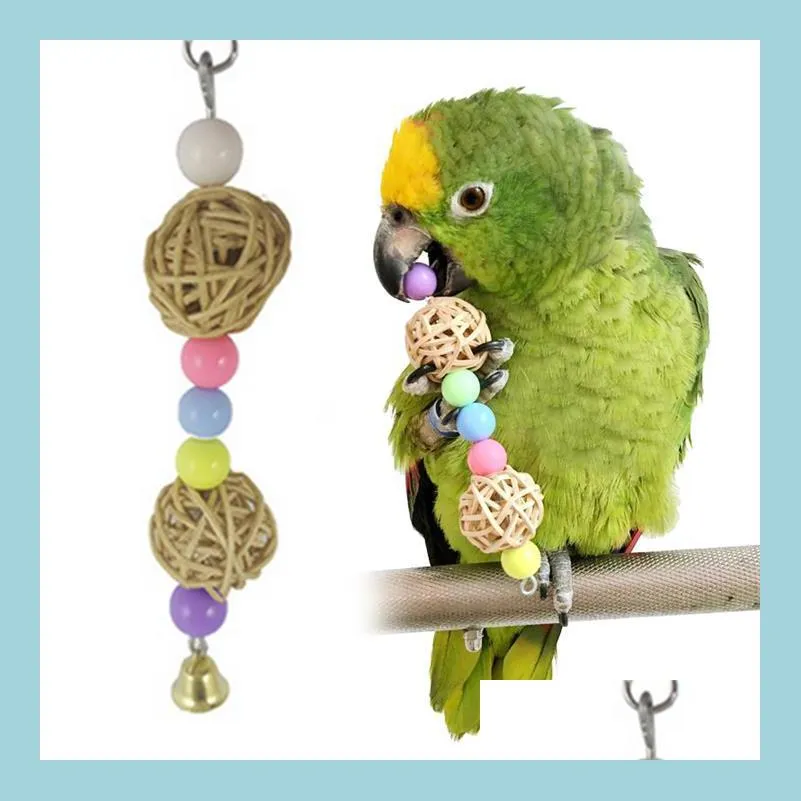Andra f￥gelf￶rs￶rjningar papegoja Pet Bird Chew Cage H￤ngande leksaksrepgrotta Star F￤rger H￶gkvalitativ r￥tta Musp￤rrad Twisted Drop Delivery Dhigb