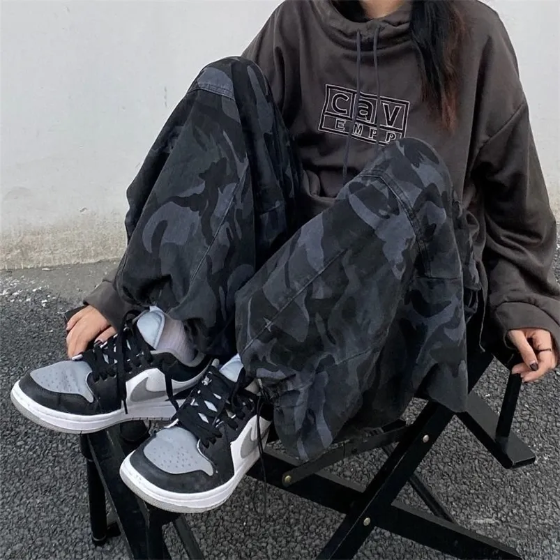 Dames broek capris houzhou harajuku vintage camouflage lading broek vrouwen baggy hiphop streetwear brede been broek casual 90s oversized unisex 220916