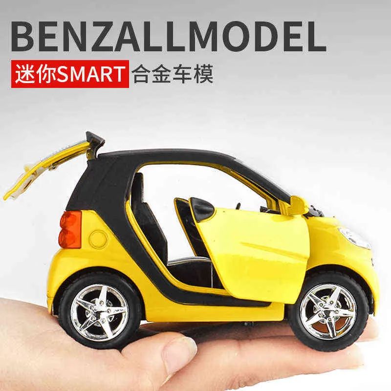 Voiture Miniature 1:24 Smart ForTwo – Diecast Jaune, Jouet Enfant 3+, Modèle 2025, Neuf