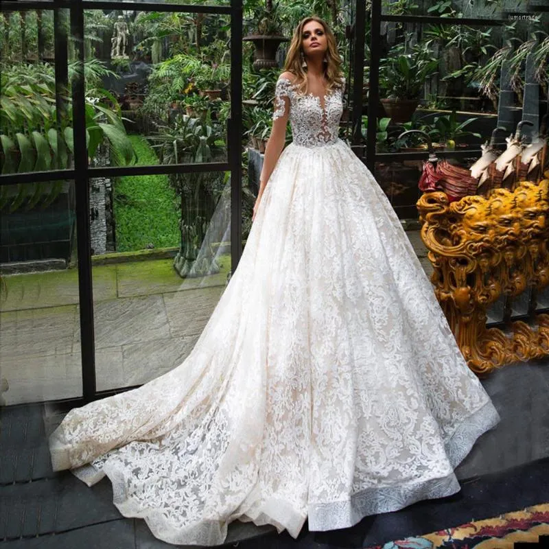 Wedding Dress Vestido De Noiva Renda O-Neck Buttons Up Back Long Sleeve See Through Illusion Lace Princess Dresses A-Line