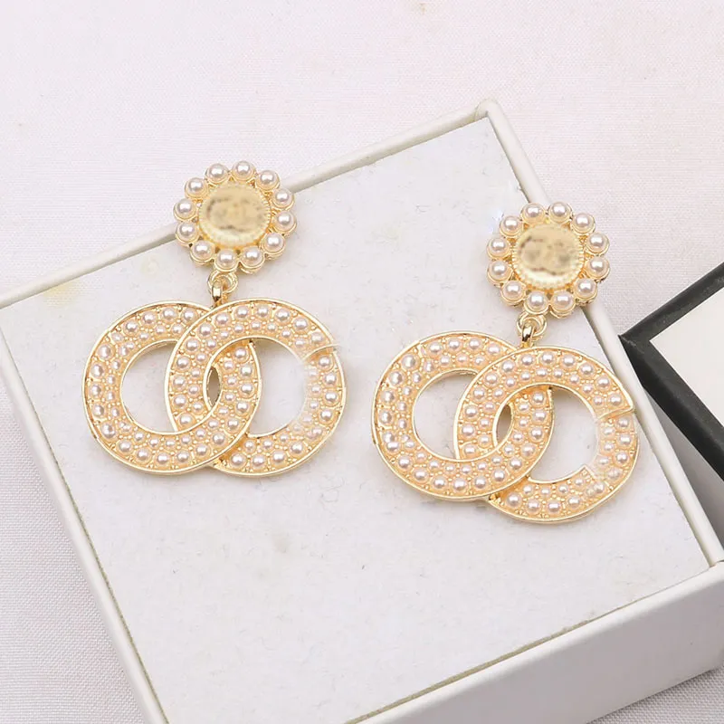 18K Plaqué Or De Luxe Marque Designers Double Lettres Goujon Clip Chaîne Goutte D'oreille Géométrique Femmes Célèbres 925 Argent Cristal Strass Boucle D'oreille De Noce Jewerlry