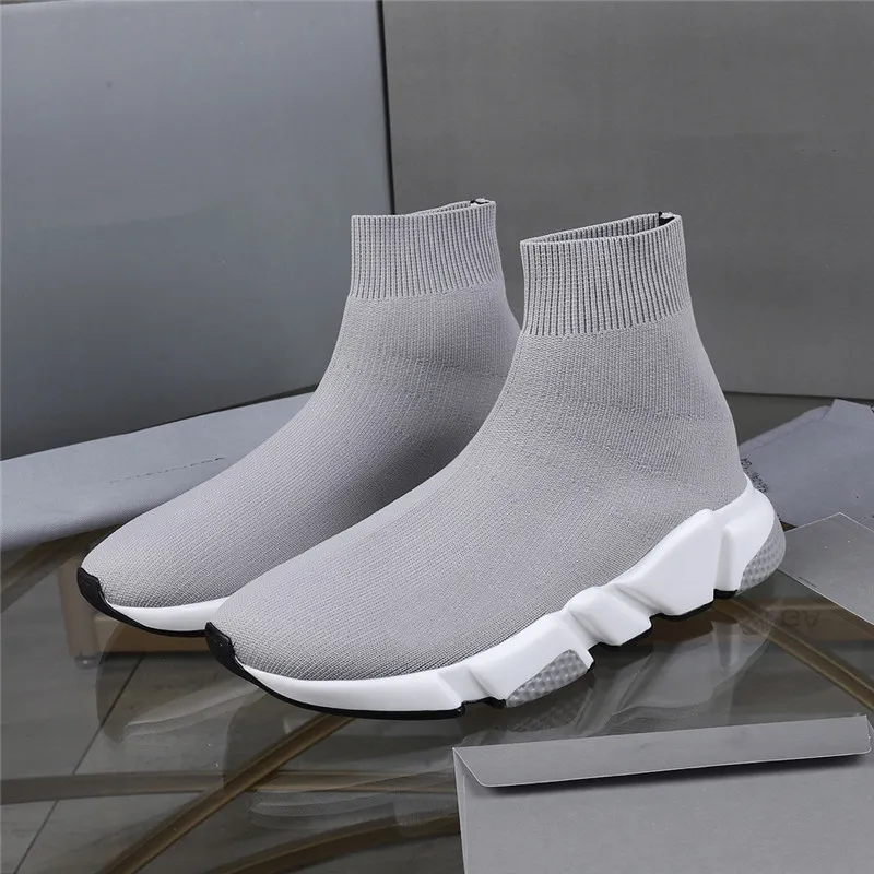 Designer  Casual Shoes Men Women Socks Speed 1.0 Platform Runner Trainer Triple Black White Sock Shoe Master Speed Sneakers Classic Sneaker Walking