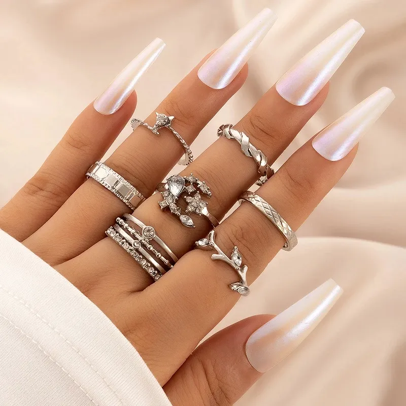 Luxus kreative Kristallblätter Wein 7pcs/Set Ring für Frauen charmante hohle Blumen Silber Farbe Geometrie Schmuck Geschenke