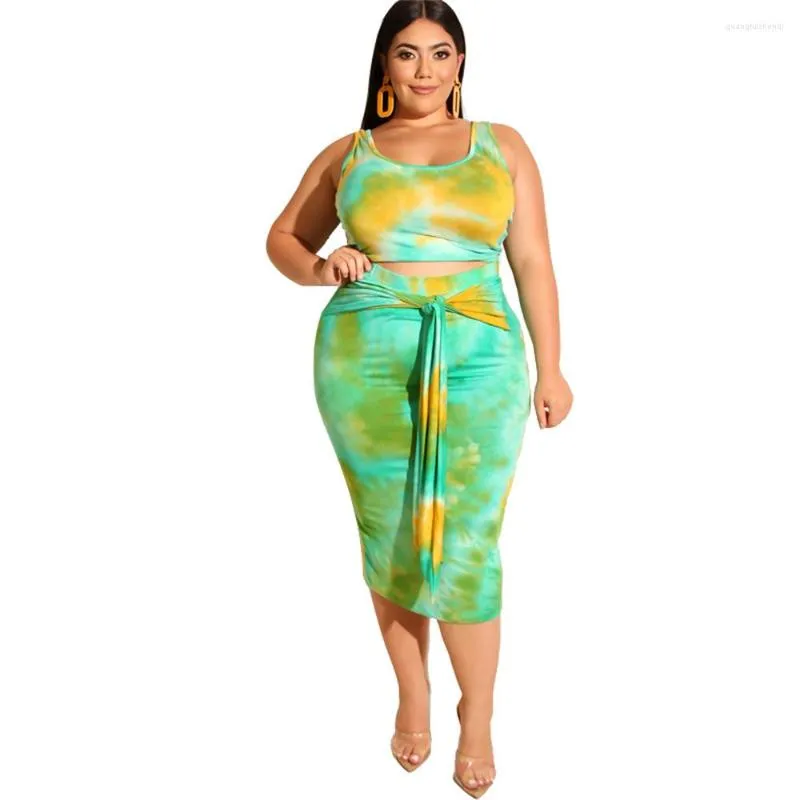 Spårar 2022 Summer Women's Skirt Suit XL-5XL Tie-Dye Printing Tight Package Hip Casual Plus Size Set Two-Piece