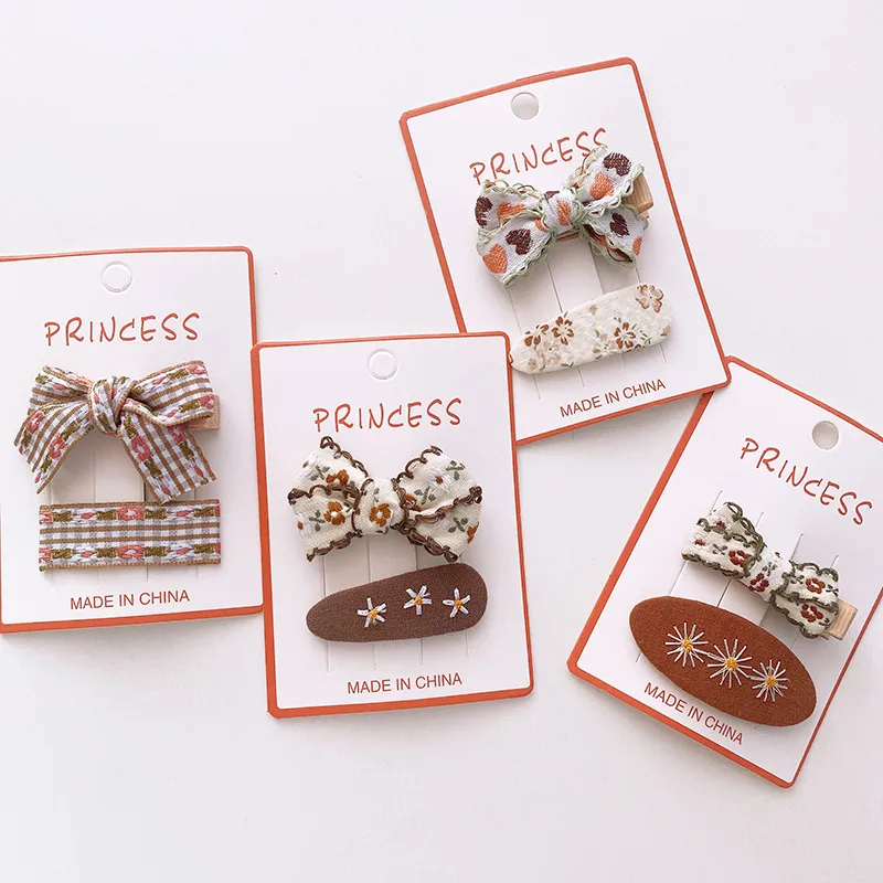 Accesorios para el cabello de moda coreana para niña, horquillas con lazo de flores bordadas de tela marrón, princesa dulce, 2 uds.