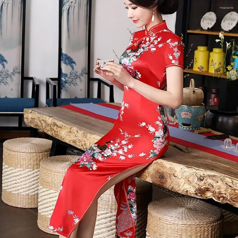 Ethnische Kleidung Frauen Chinese Chinese Kurzärmel Pfauen Slitting Saum Cheongsam Bankett Midi Kleiderinnen Frauen Kleider für Rock