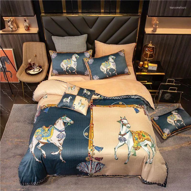 Bedding Sets Luxury European Style Horse Printing Winter Warm Crystal Velvet Set Soft Fleece Duvet Cover Bed Sheet Pillowcases