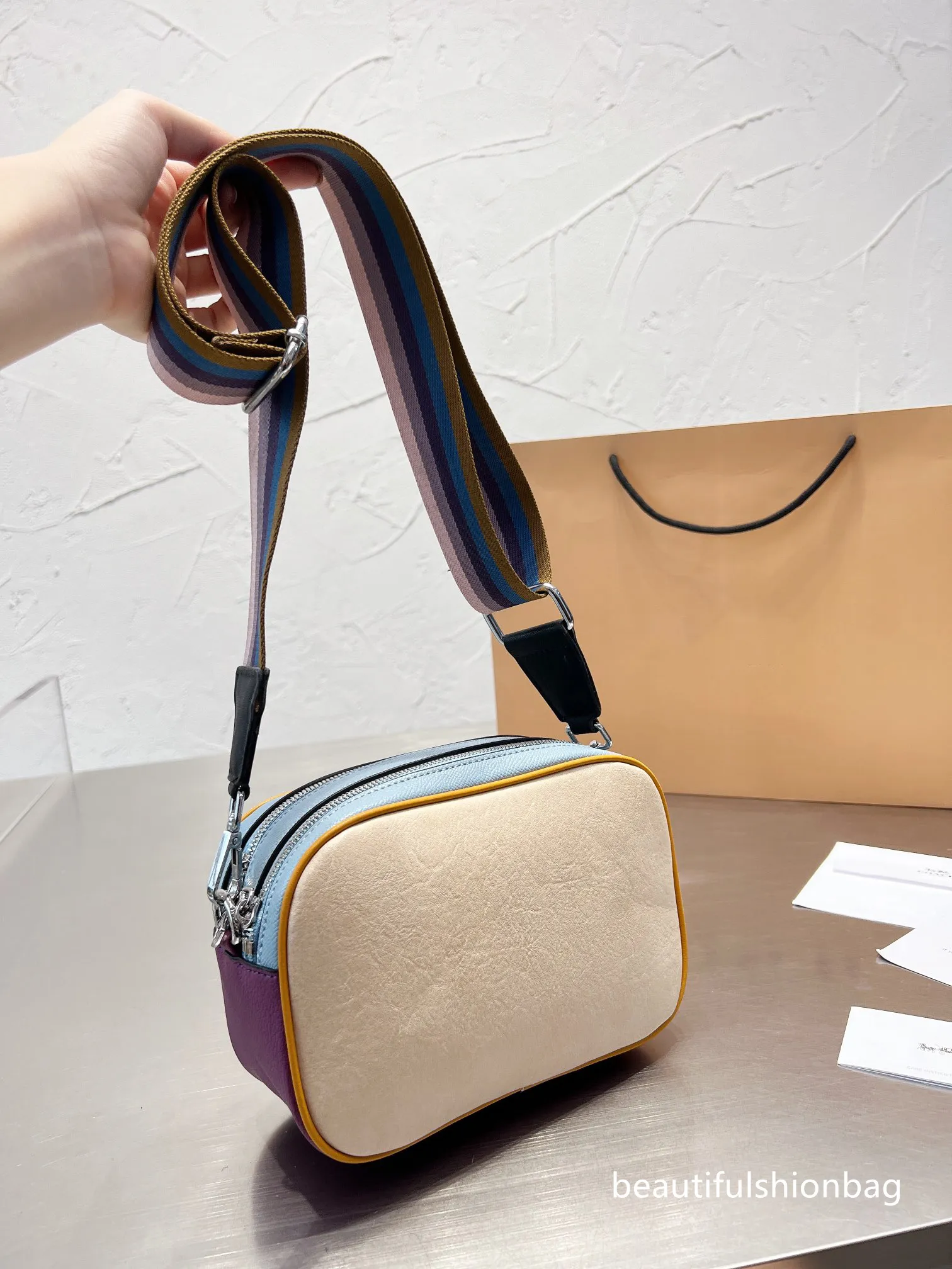 2022 schoudertassen mode dames ontwerpers handtas beroemde cameratas kleine crossbody tas portemonnee