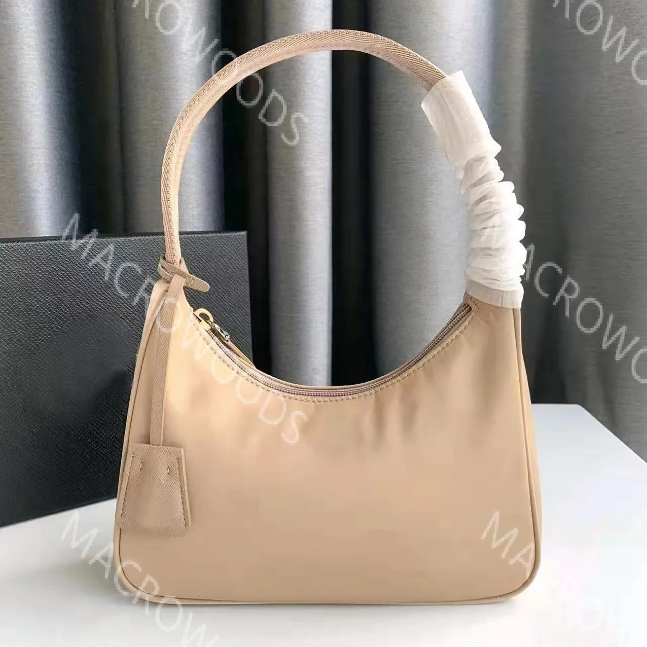 Designer Bolsa de embreagem Nylon Mini Bolsa de ombro Bolsa de ombro à prova d'água Bola de luxo de luxo Diamo