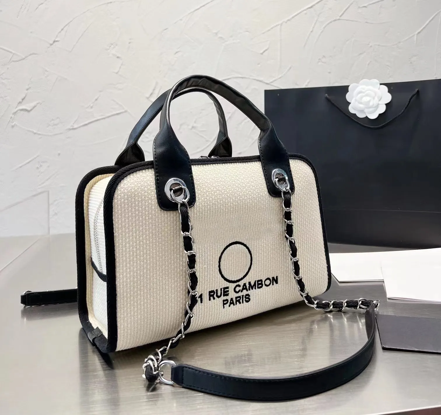 Luxus echte Bowling -Tasche Umhängetaschen Baguette Pochette Nylon Handtaschen Klassische Clutch Designer Sticket Womens Mode Crossbody Bag Geldbörse Handtasche