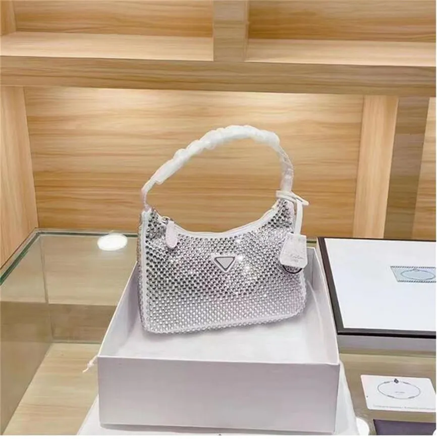 qw2022 Diamond Women Shoulder Bag 2022 New Crystal Handbags Summer Fashion Underarm Purses Luxury Totes Bling Nylon Quality Classic Shiny Handbag Zipper