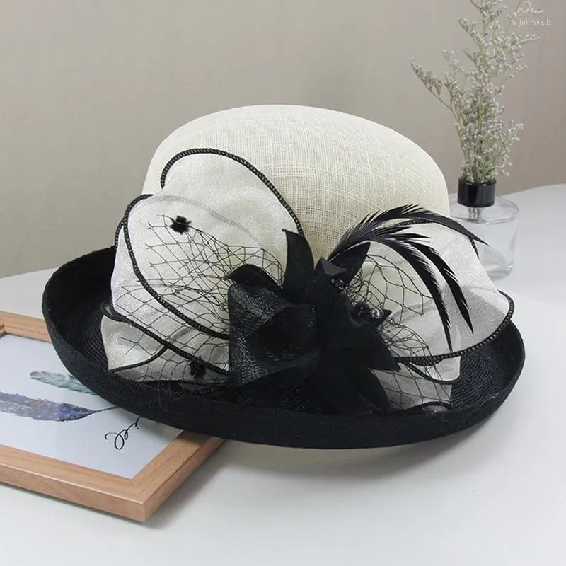 Basker kvinnor chic fascinator hatt cocktail part