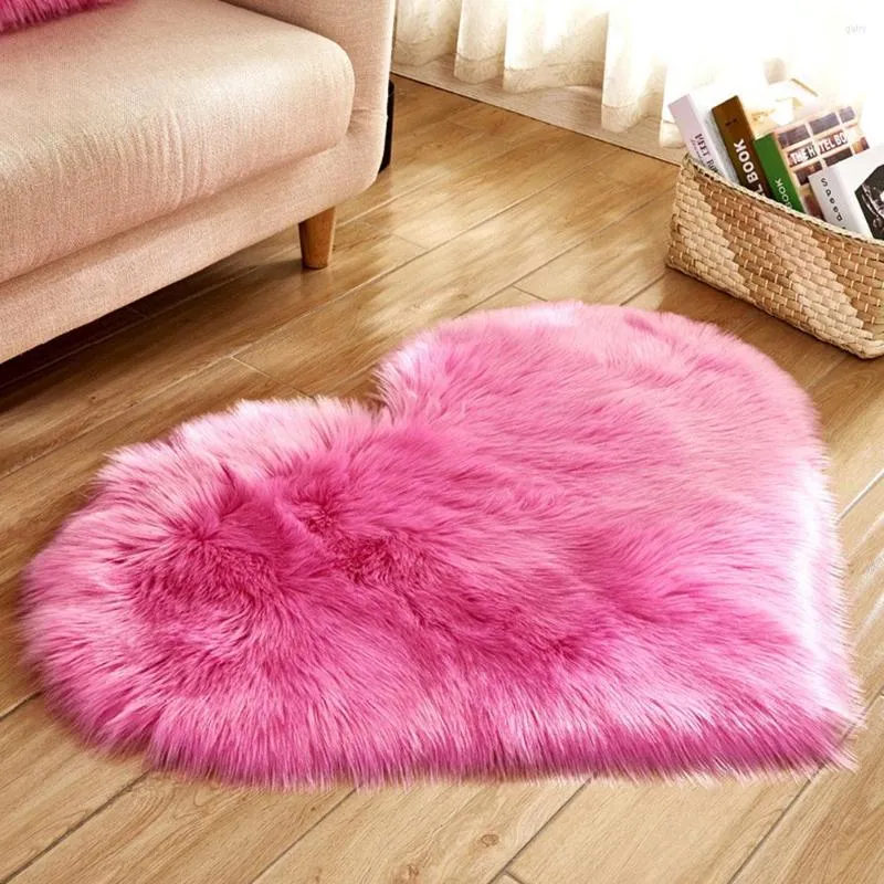Carpets Long Hairy Rug Green White Pink Shaggy Carpet Love Heart Shape Fur Rugs Artificial Wool Baby Room Bedroom Soft Area Mat