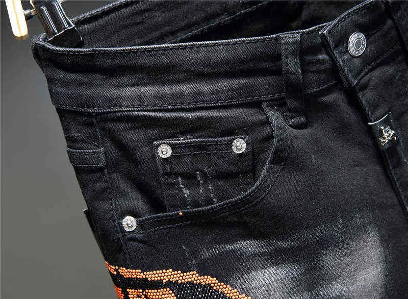 DHgate.com:Mens Slim Fit Black Denim Jeans with Skull Detail