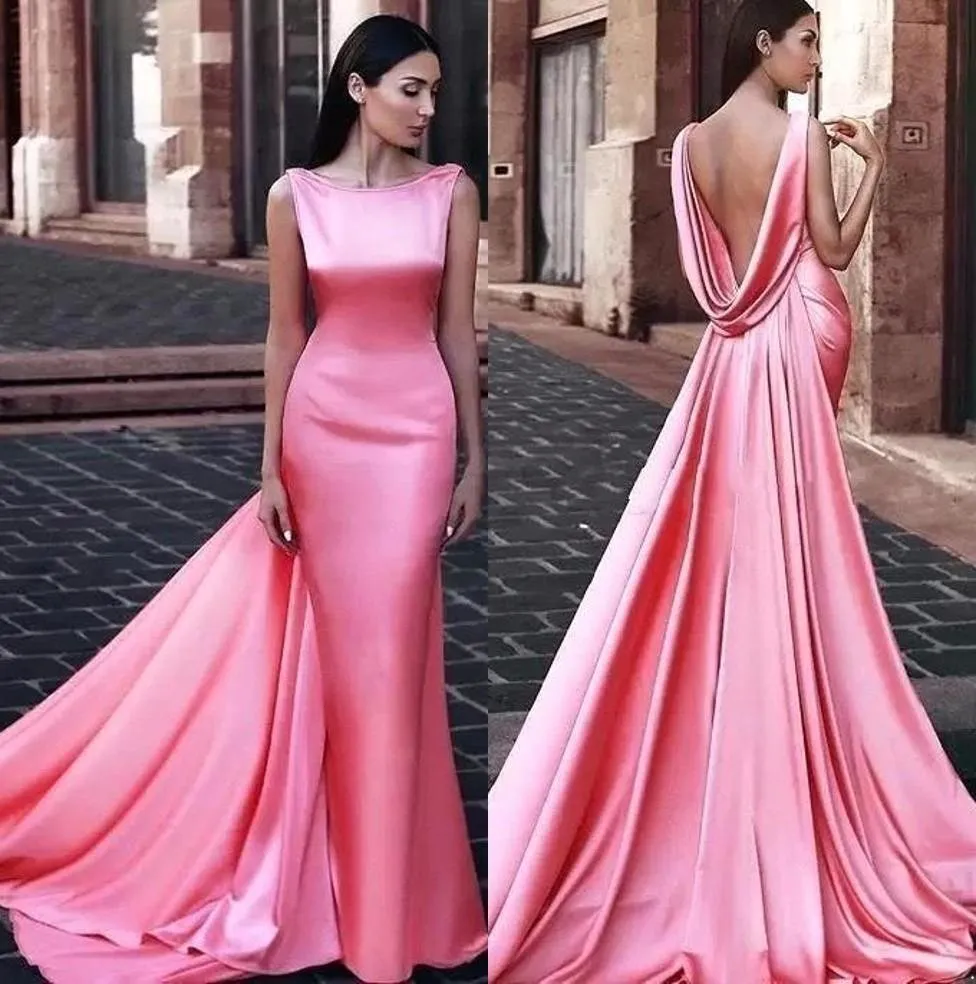 Pink Mermaid Formella aftonklänningar Scoop Backless Mellanöstern Kvinnor Kvällsklänningar med Wraps Dinner Dresses