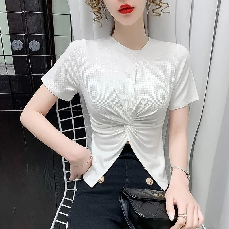 T-shirts Femmes T-shirt Femme Slim Sexy Blanc Noir Femmes Tops 2022 Summer O Col Cross-Folds Manches courtes Bouton de ventre ouvert