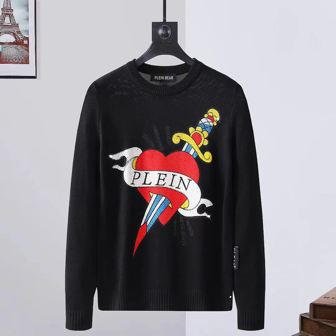 PLEIN BEAR Suéteres Masculinos PULLOVER LS INTARSIA SKULL PP Suéteres Masculinos Mangas Longas Malhas Letras Budge Strass Unissex Moletom Masculino Tops Roupas de Malha PP171