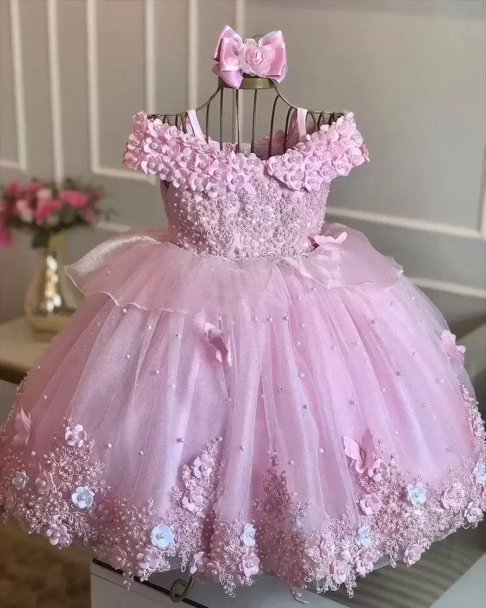 2023 Härlig lila Lanvender Pink Flower Girls Dresses Off Shoulder Tulle spets 3d Floral Flowers Crystal Pärlor Pärlor Golvlängd Barn födelsedagsflicka Pageantklänningar