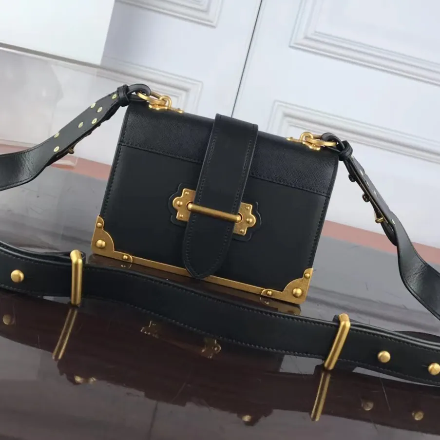 Cahier кожаная сумка коробка заклепки ретро -лопаток закрытие с сумочками для ремня
