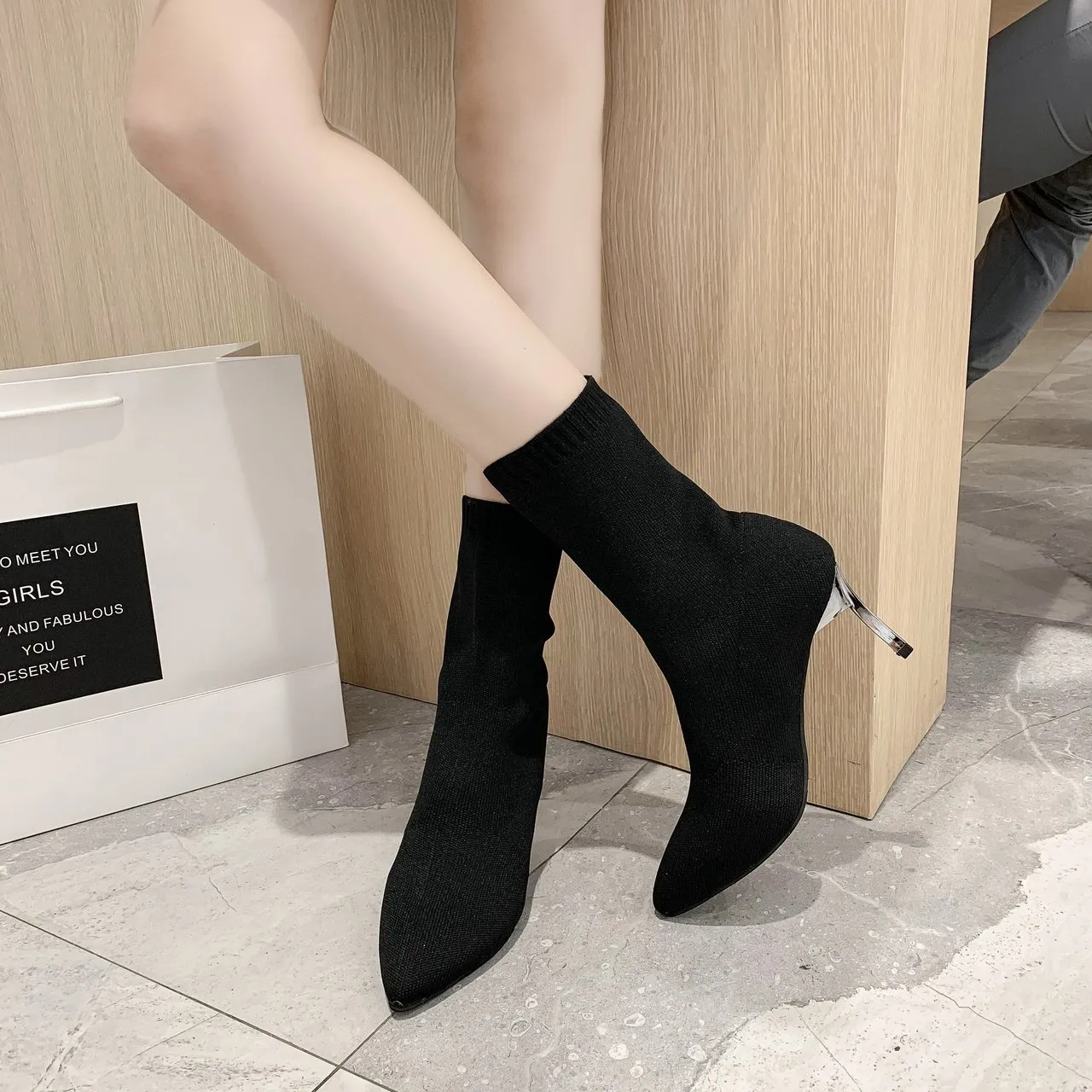 Winter sock ankle Boots Women Shoes suede plus velvet Solid Flat Plush Warm Snow Women Sneakers Casual Knitted wool slip-on