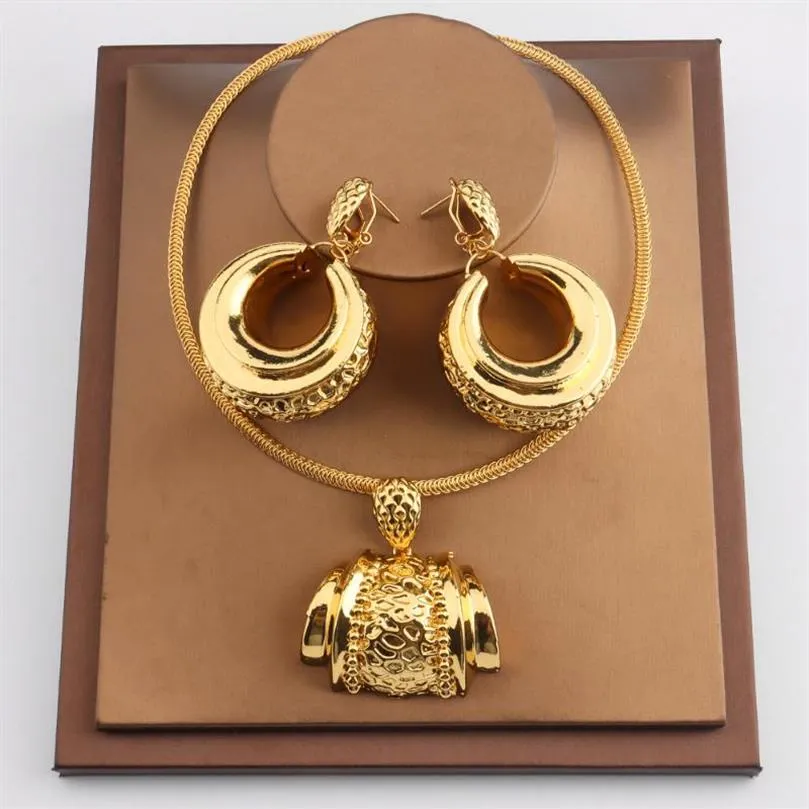 Örhängen halsband afrikanska smycken set för kvinnor mode dubai bröllop hänge brud design guld pläterad nigeriansk tillbehör248b