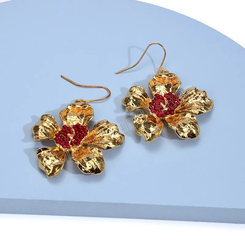 Mode tendance boucles d'oreilles pendantes pour femmes couleur or métal fleur perles boucles d'oreilles femme Brincos bijoux