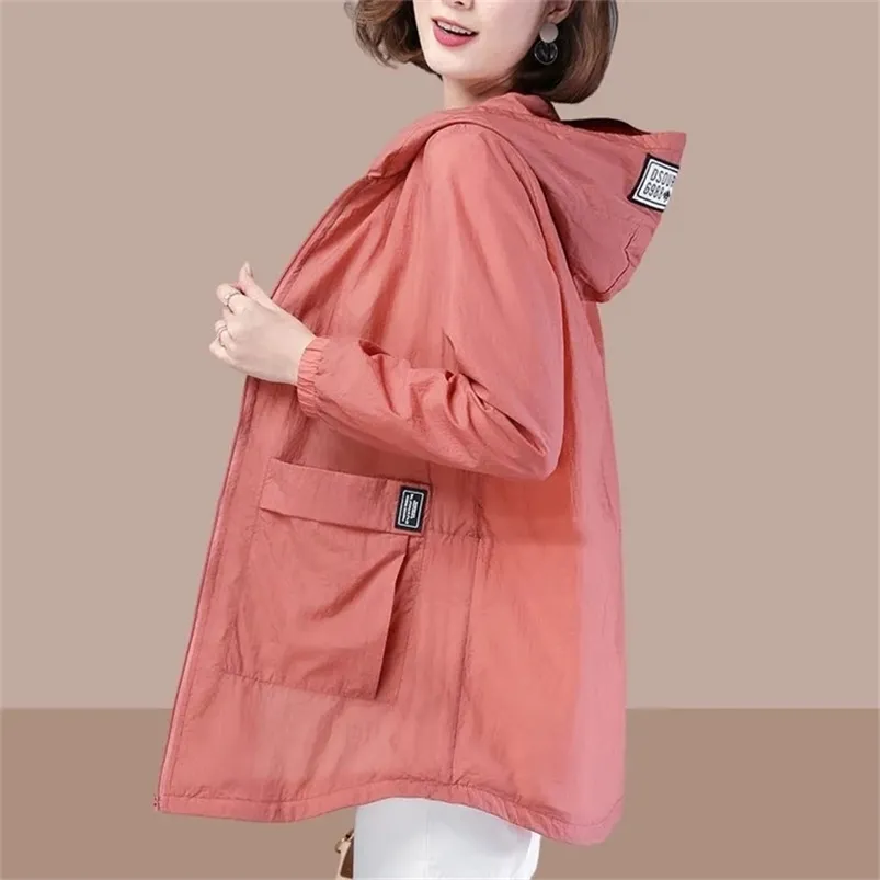 Women s Jackets Fashion Windbreaker Jacket Sun protection Coat Long Sleeve Hooded Thin Female Outerwear Plus Size 5XL 220916