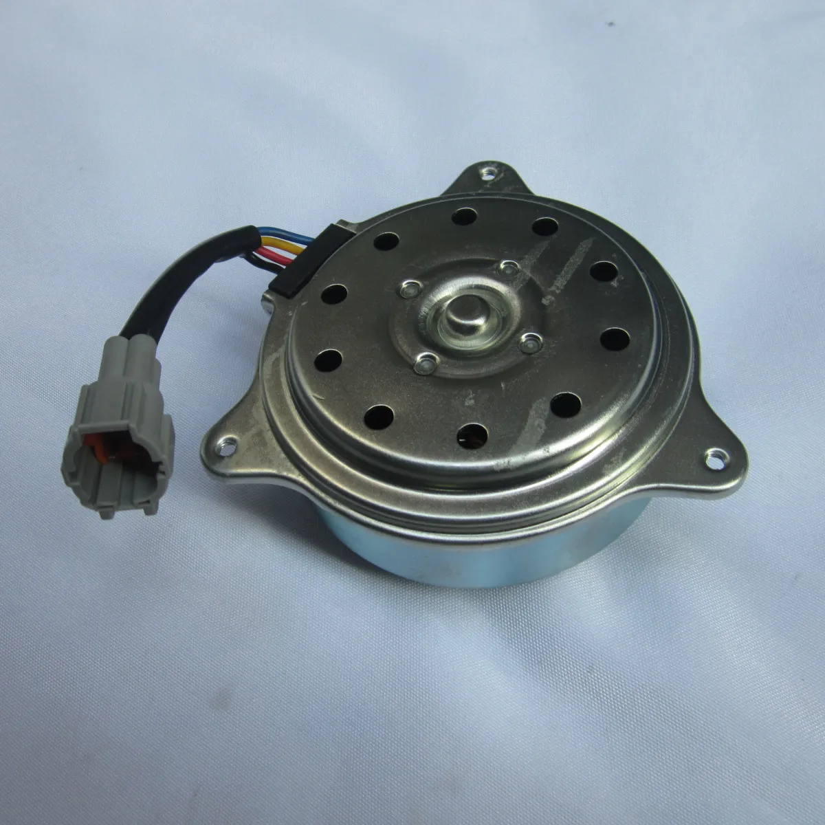 Nissan Almera 11 14 Auto AC Alternator Connector Fan Motor Part Numbers