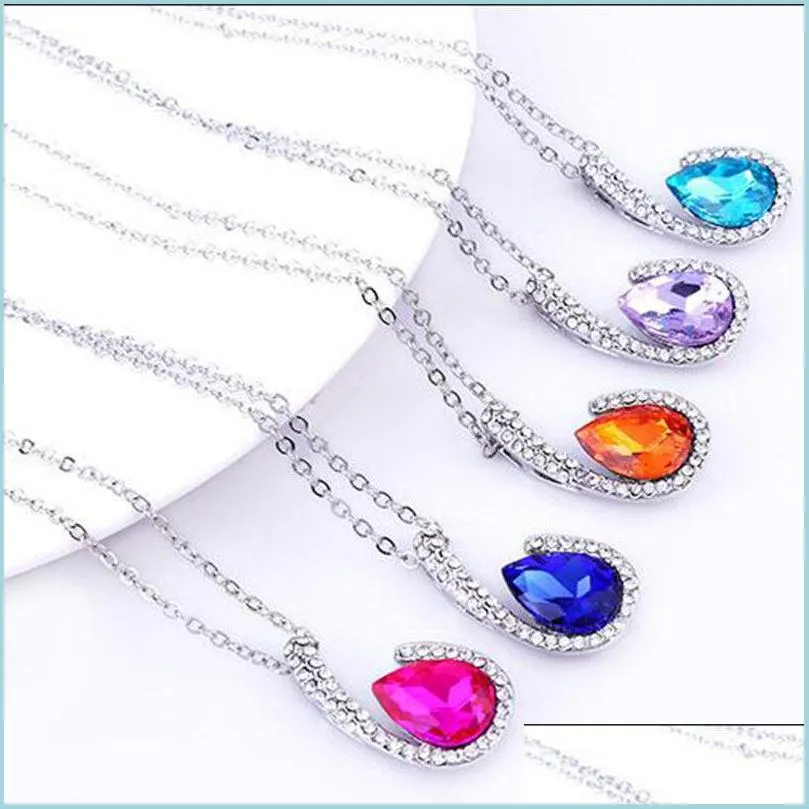 Colliers Pendentif Ailes D'ange Fine Femme Collier Court Gouttelettes D'eau Pendentif Anti-Allergique Wfn102 Avec Chaîne Mix Commande 20 Pièces A Dhpur