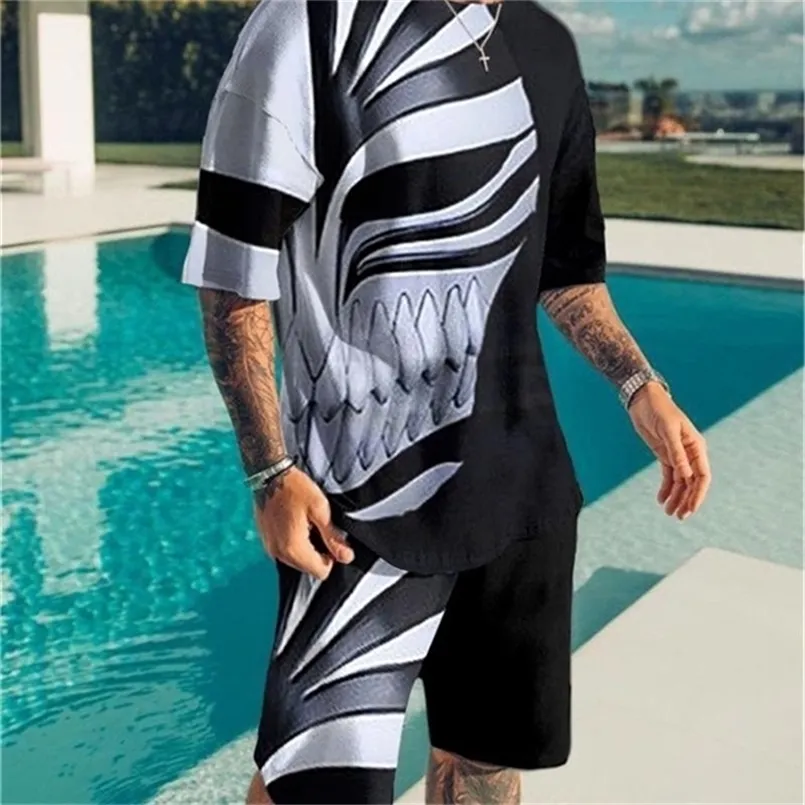 Survêtements pour hommes est vêtements surdimensionnés Vintage Tshirt Shorts Set Homme Survêtement Summer Ghost Face 3D Imprimé Hommes Tenues Casual 220919